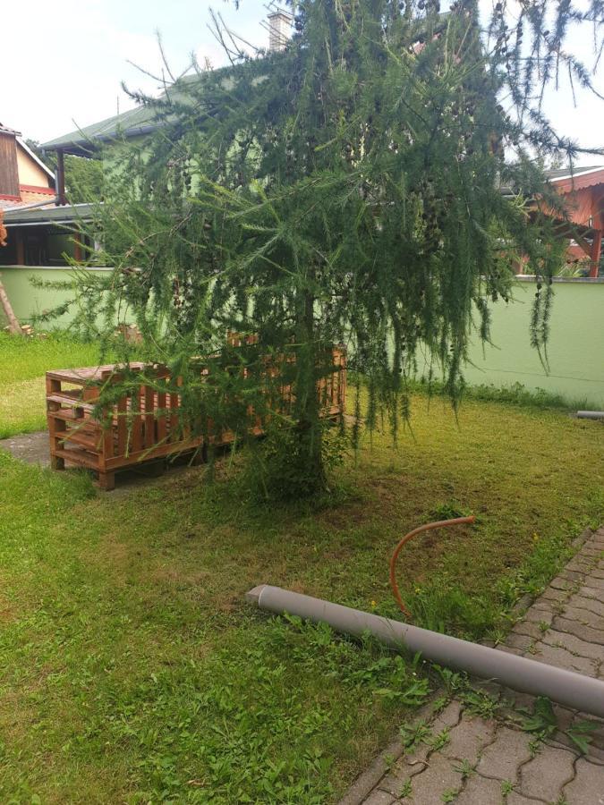 Zseki Apartman Hajdúszoboszló 外观 照片