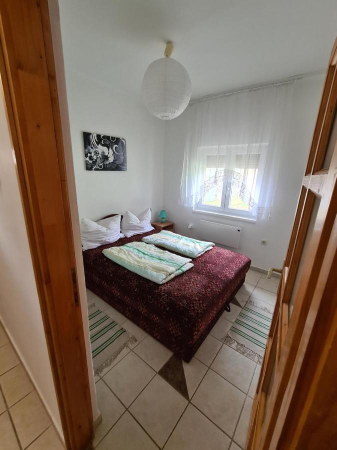 Zseki Apartman Hajdúszoboszló 外观 照片