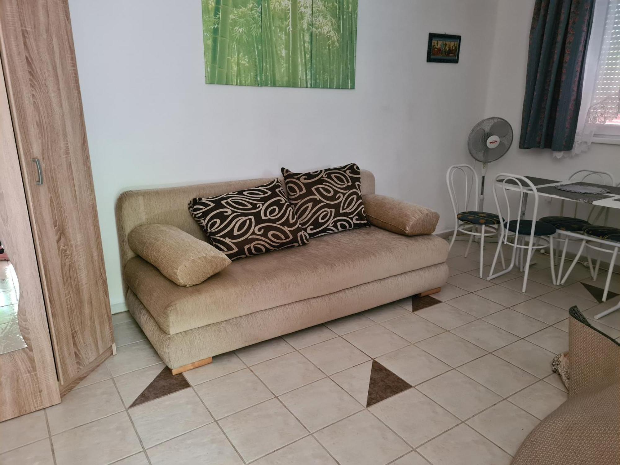 Zseki Apartman Hajdúszoboszló 外观 照片