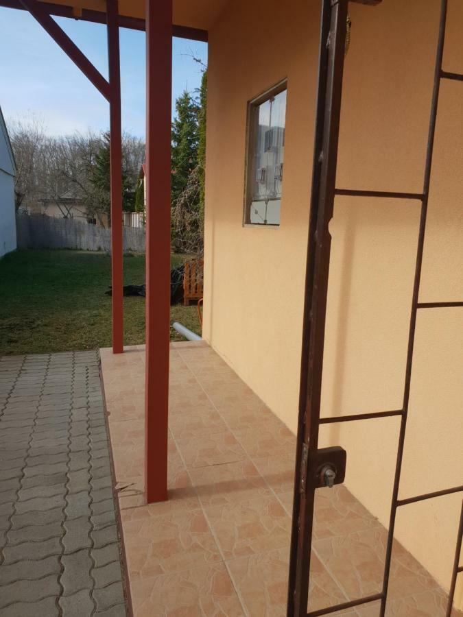 Zseki Apartman Hajdúszoboszló 外观 照片
